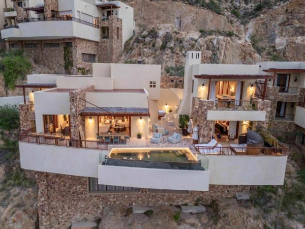 Waldorf Astoria Residences at Pedregal